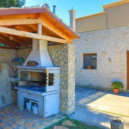 Villa Dersea Acharavi  Exterior photo