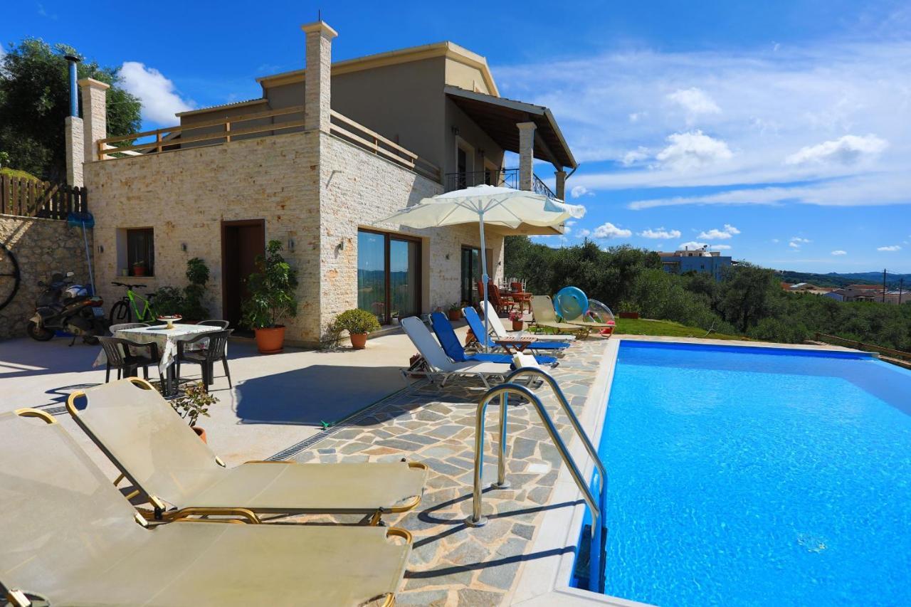 Dersea Villa *