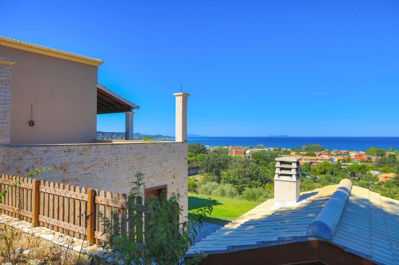 Dersea Villa *
