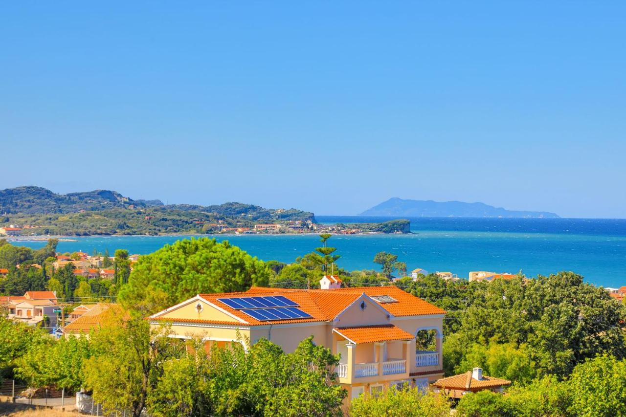 Villa Dersea *