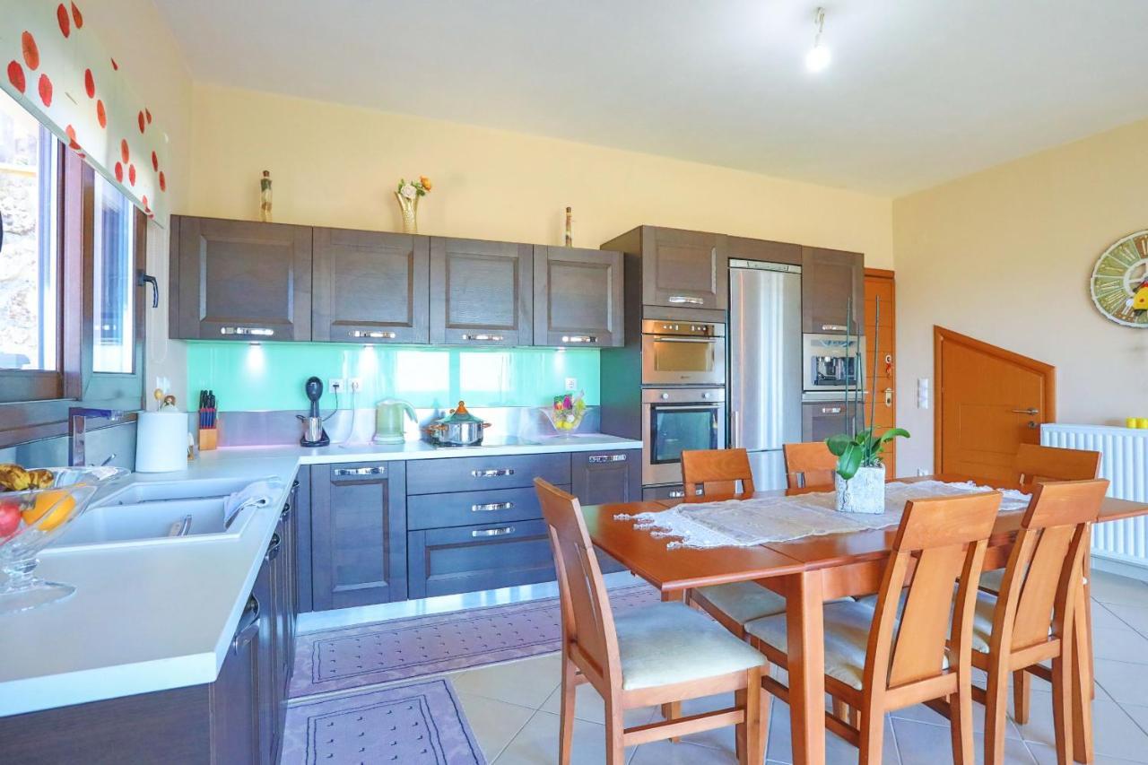 Dersea Villa